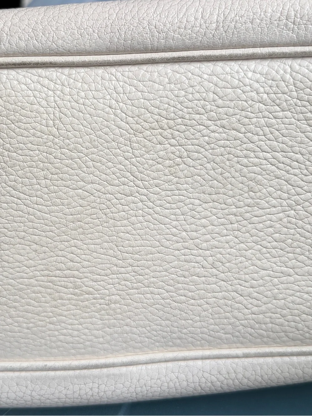 Coach use strap